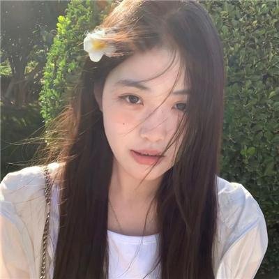 推动摇篮的手